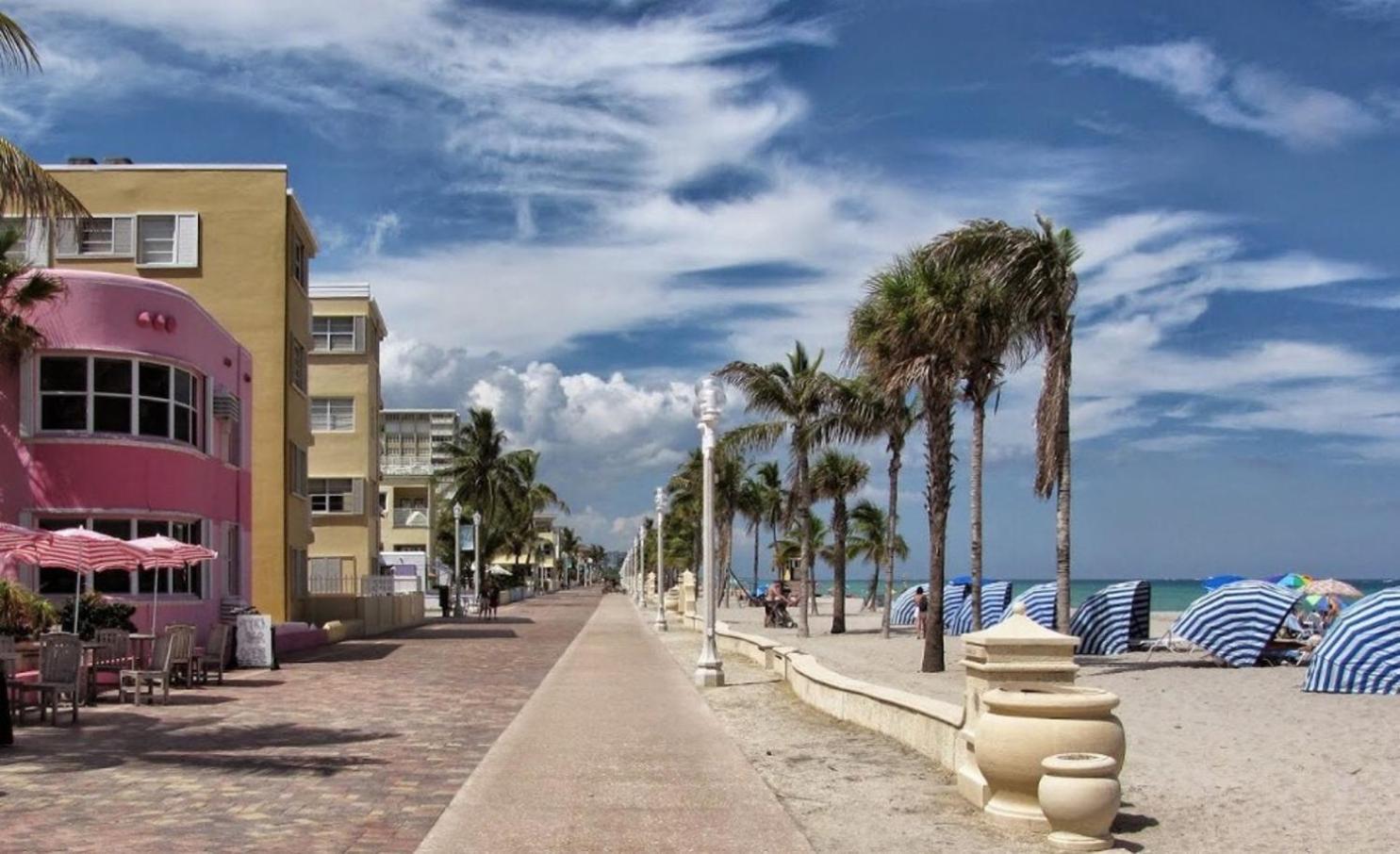 Apartament Hollywood Vacation Mins To Beach & Hard Rock #193 Zewnętrze zdjęcie