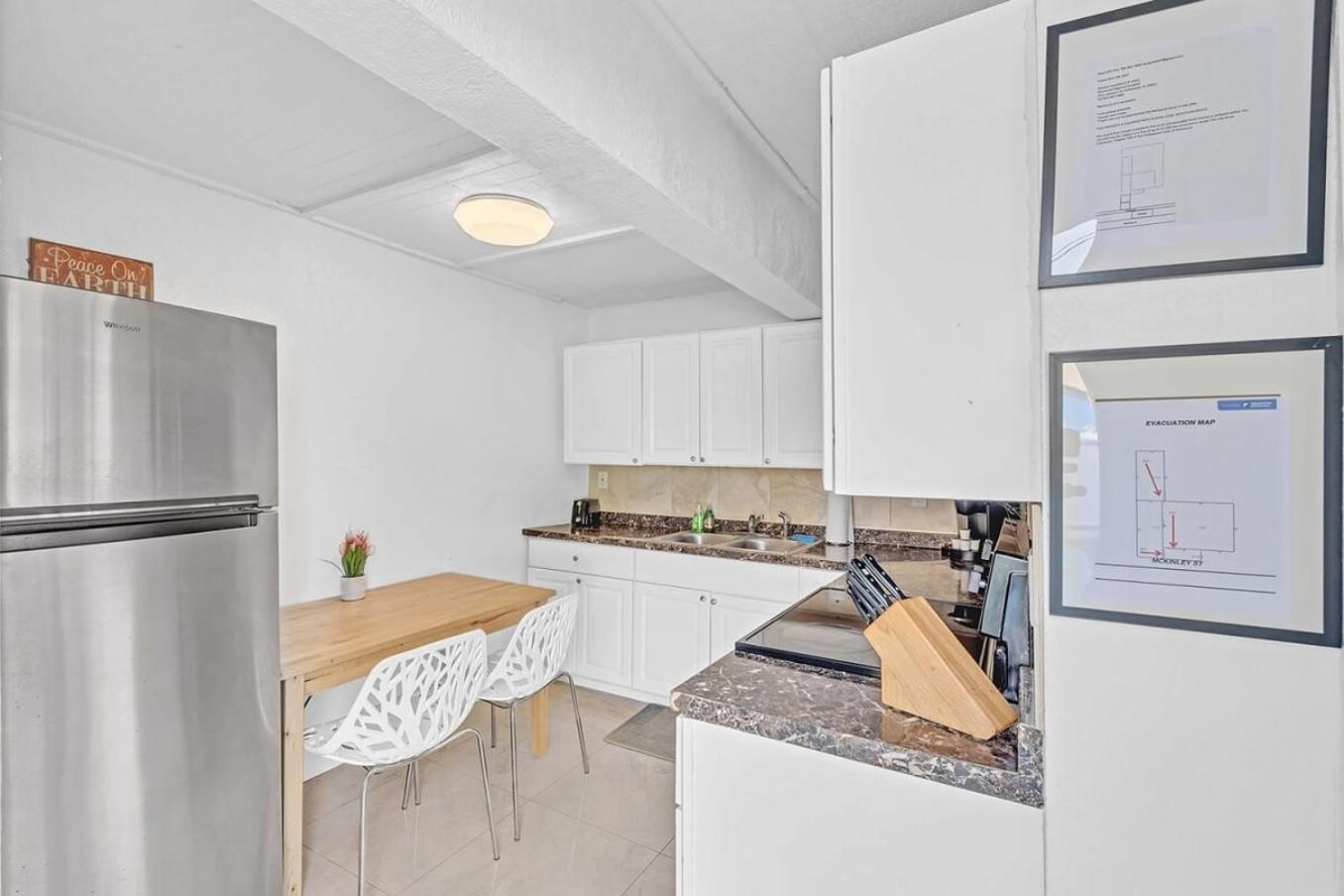 Apartament Hollywood Vacation Mins To Beach & Hard Rock #193 Zewnętrze zdjęcie